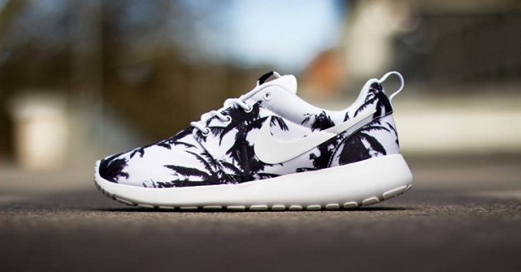 Nike Roshe Run Summer Print Womens Palm Trees